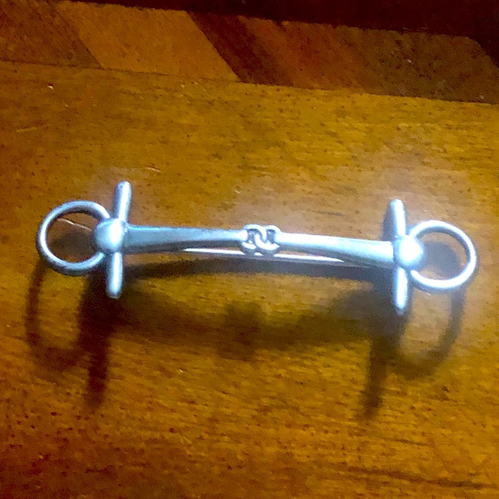 Men’s vintage Gucci stirrups tie bar pin sterling silver